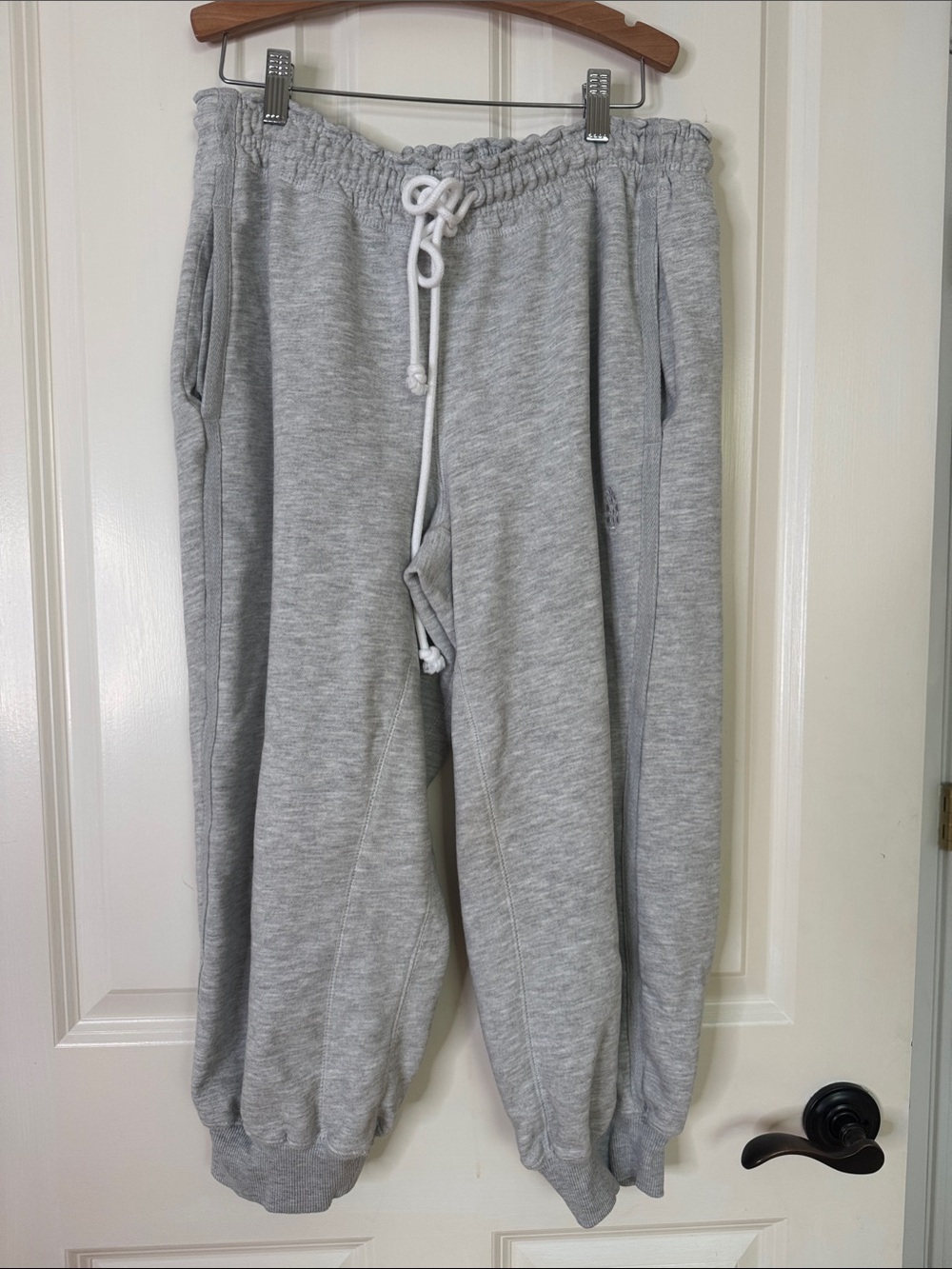 FP Movement by Free People Flutter Cropped Gray Drawstring Joggers never worn! - Picture 5 of 5
